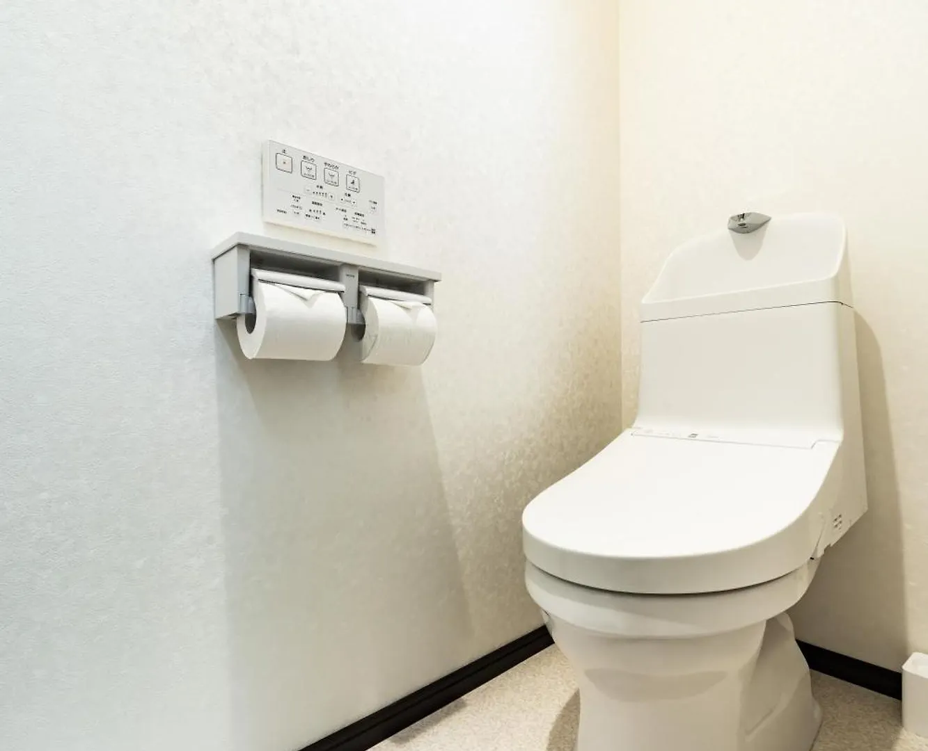 84-5, Shiomi 301, Entire Room For Rent 東京都 0*,